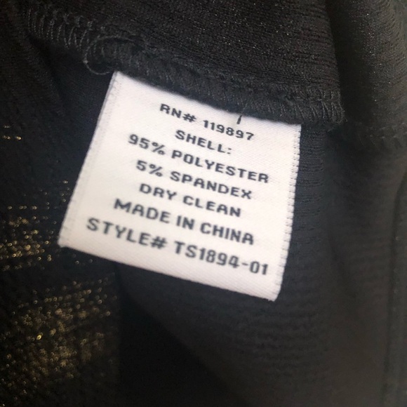 COLLECTIVE CONCEPTS Large (fits small) Short Sleeve Knit Top Black NWOT - Picture 12 of 12